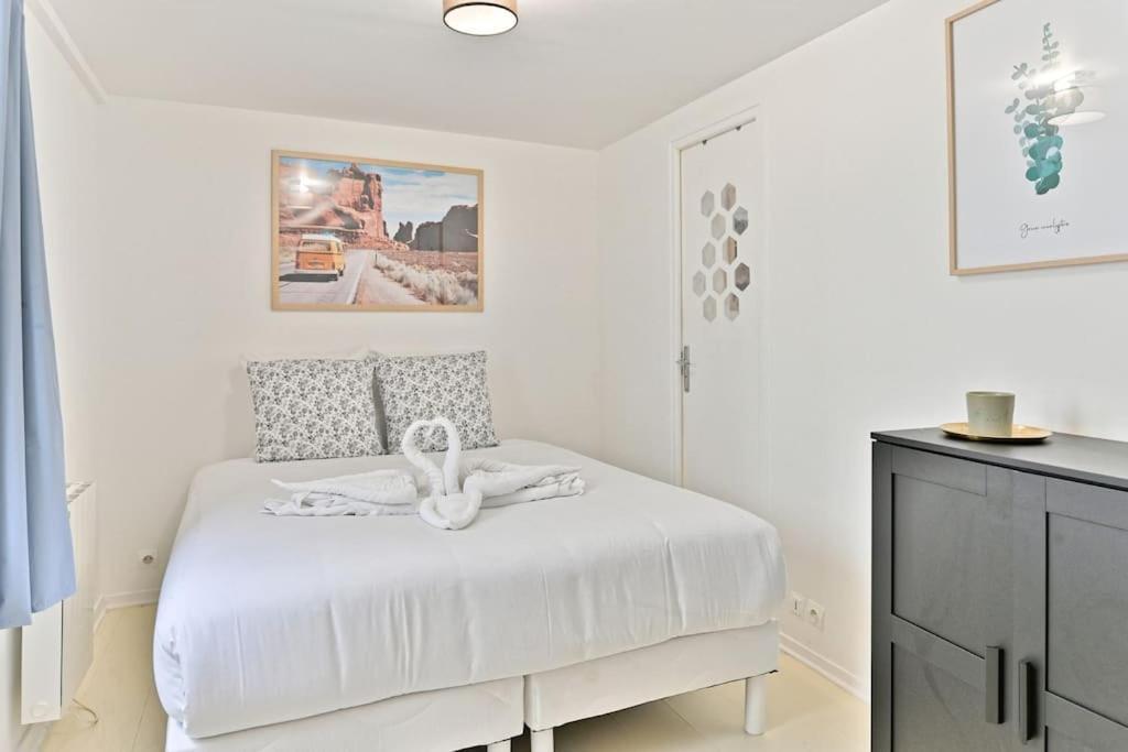 Appartamento Proche Canal Saint Martin Parigi